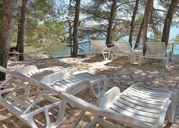 Candela, No 1 * Starigrad Paklenica