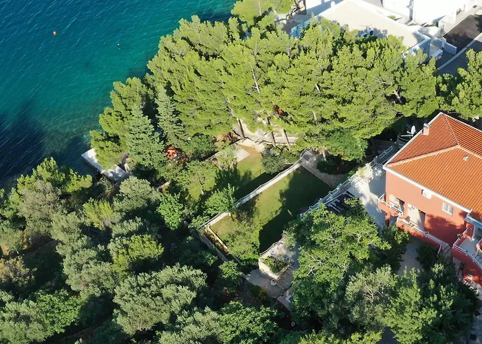 Candela, No 1 * Starigrad Paklenica